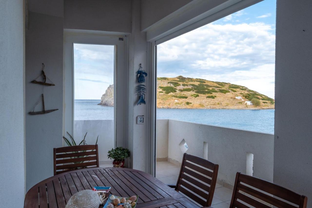 Seaside Flat With Hydromassage Mochlos Exterior photo