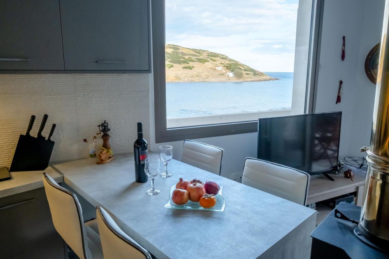 Seaside Flat With Hydromassage Mochlos Exterior photo