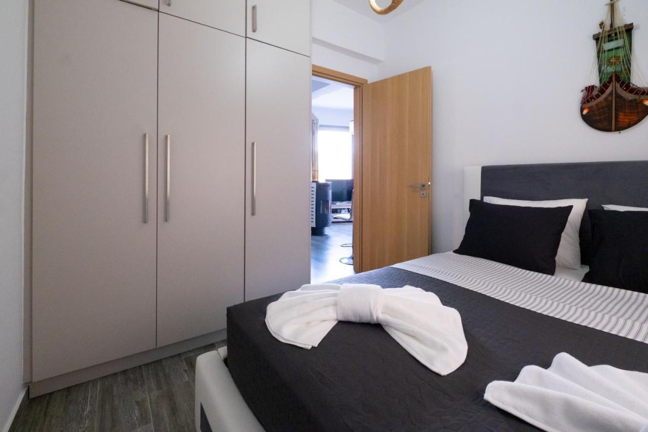 Seaside Flat With Hydromassage Mochlos Exterior photo