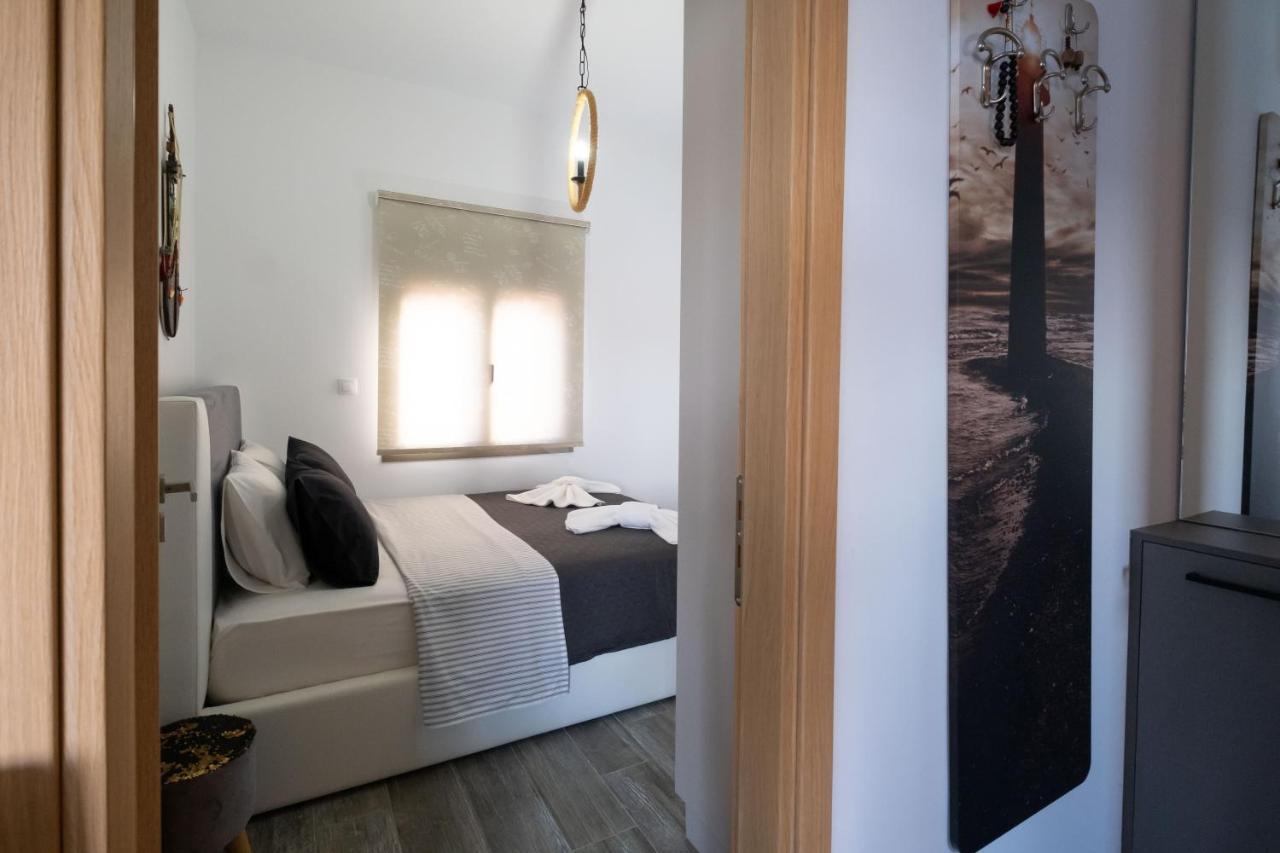 Seaside Flat With Hydromassage Mochlos Exterior photo