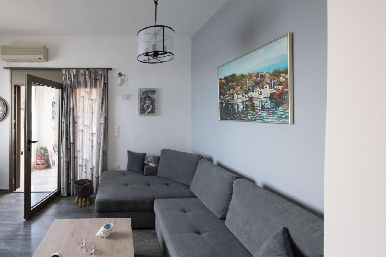 Seaside Flat With Hydromassage Mochlos Exterior photo