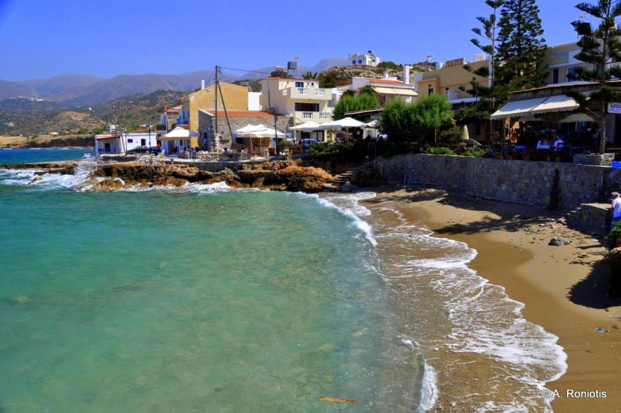 Seaside Flat With Hydromassage Mochlos Exterior photo