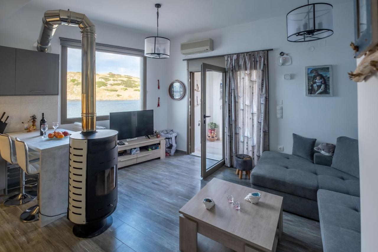 Seaside Flat With Hydromassage Mochlos Exterior photo